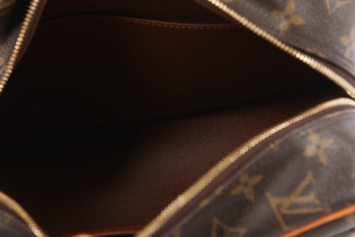 Vintage Louis Vuitton Monogram Cite MM Shoulder Bag