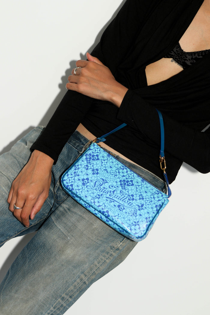 RARE Louis Vuitton x Takashi Murakami Vernis Cosmic Blossom Pochette Accessoires