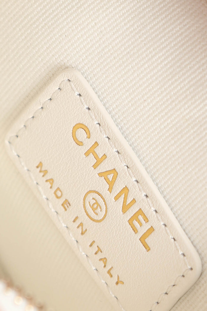 2020s Chanel Tweed Mini Coin Purse