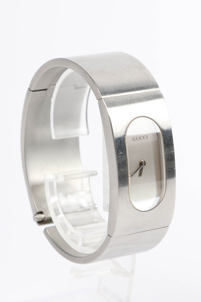 2000s Gucci SIlver Watch