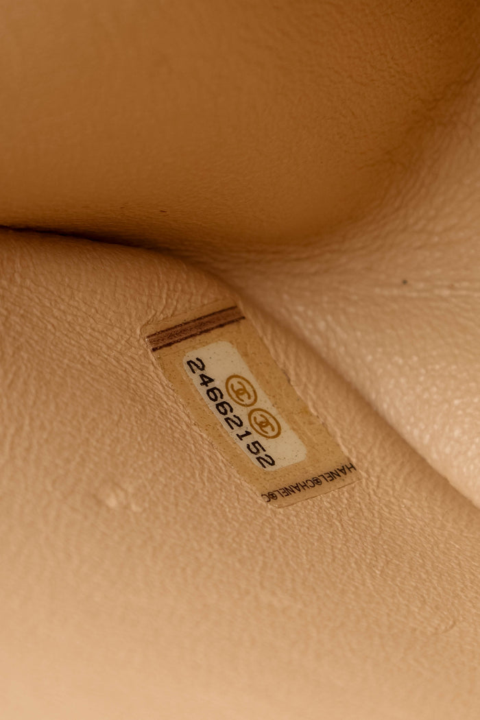 2010s Chanel Cream Leather Chevron Shoulder Bag