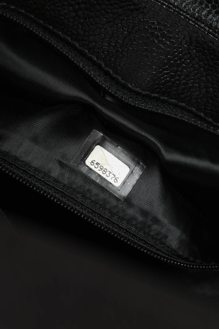 2000s Chanel Black Caviar Leather Shoulder Bag with GHW