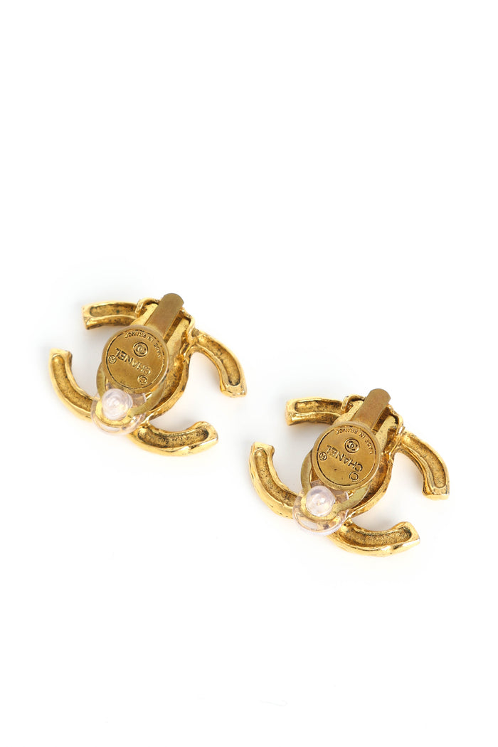 Vintage Chanel Hammered CC Clip-on Earrings