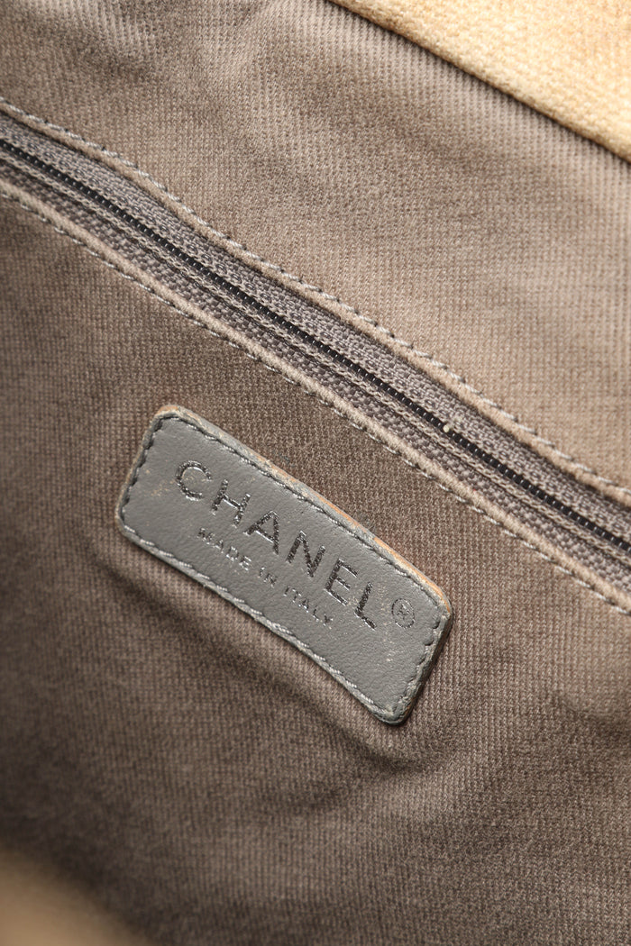 RARE 2010s Chanel Graffiti Tote Bag