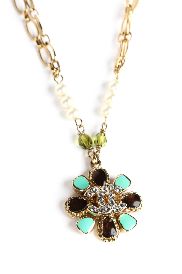 2000s Chanel Gripoix Flower Pendant Necklace