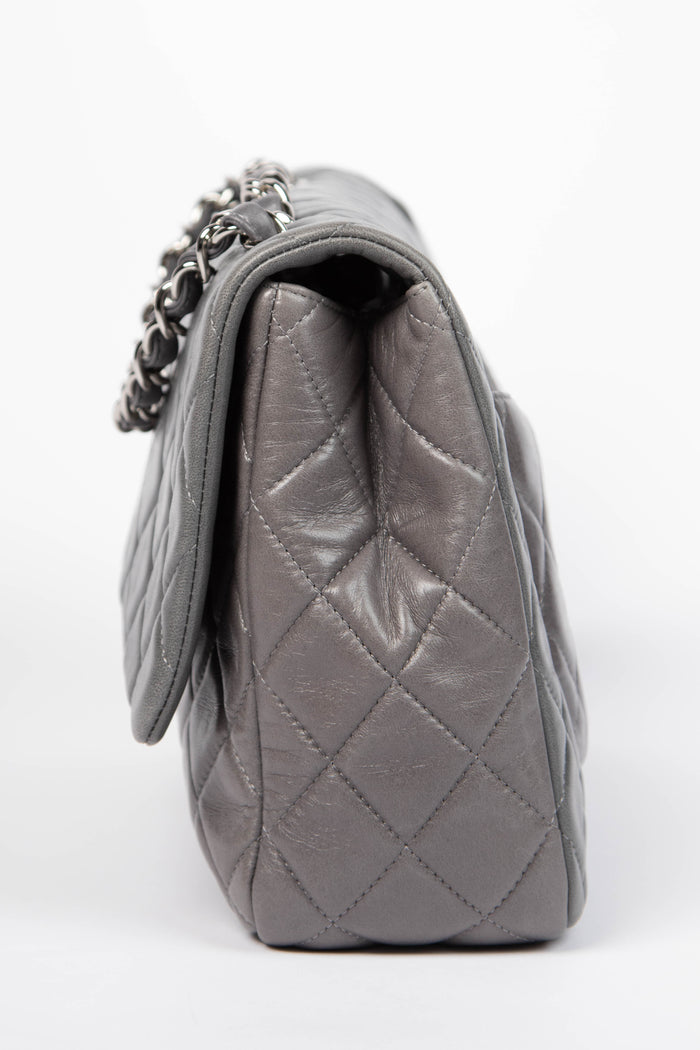 2000s Chanel Grey Lambskin Leather Jumbo Single Flap Shoulder Bag