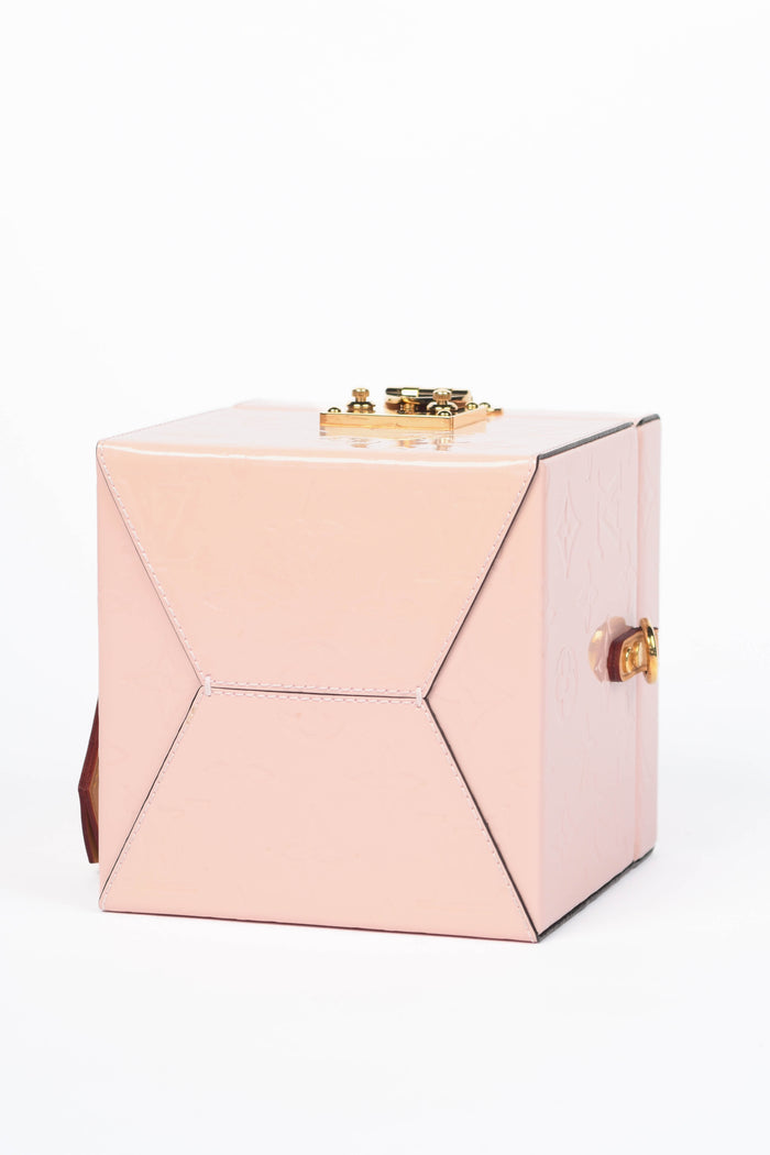 2019 Louis Vuitton Pink Monogram Vernis Bleecker Box Bag