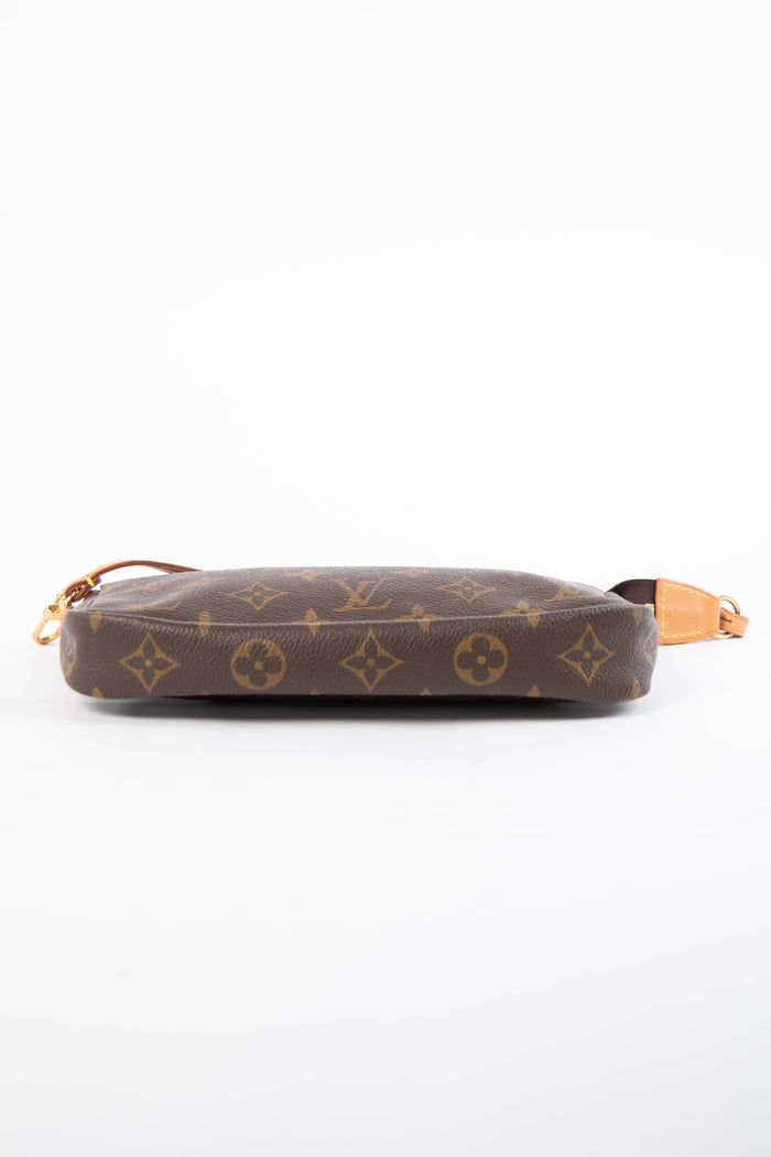 2000s Louis Vuitton Monogram Pochette Accessoires