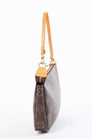 2000s Louis Vuitton Monogram Pochette Accessoires