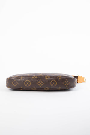 2000s Louis Vuitton Monogram Pochette Accessoires