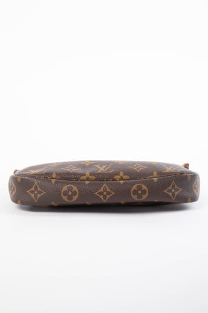 2000s Louis Vuitton Monogram Pochette Accessoires