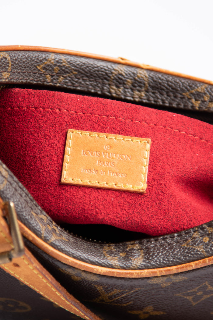 Vintage Louis Vuitton Croissant PM Shoulder Bag