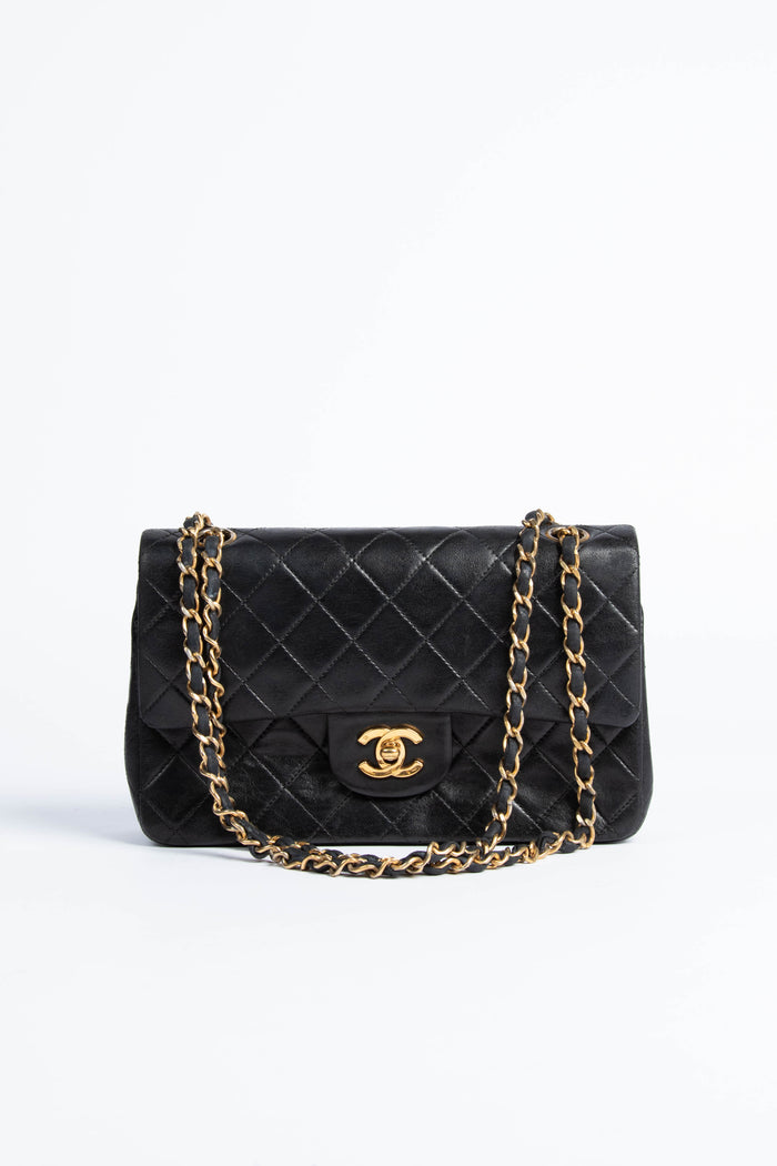 90s Chanel Black Lambskin Small Double Flap Shoulder Bag 24k GHW