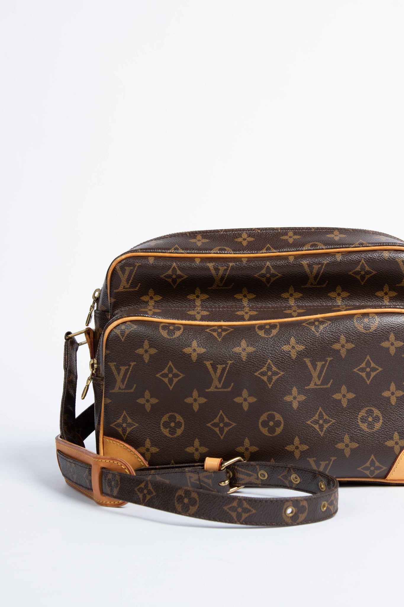 Vintage Louis Vuitton Nile Crossbody Bag