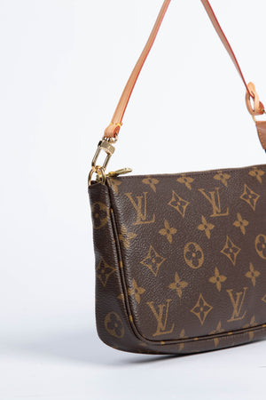 2000s Louis Vuitton Monogram Pochette Accessoires