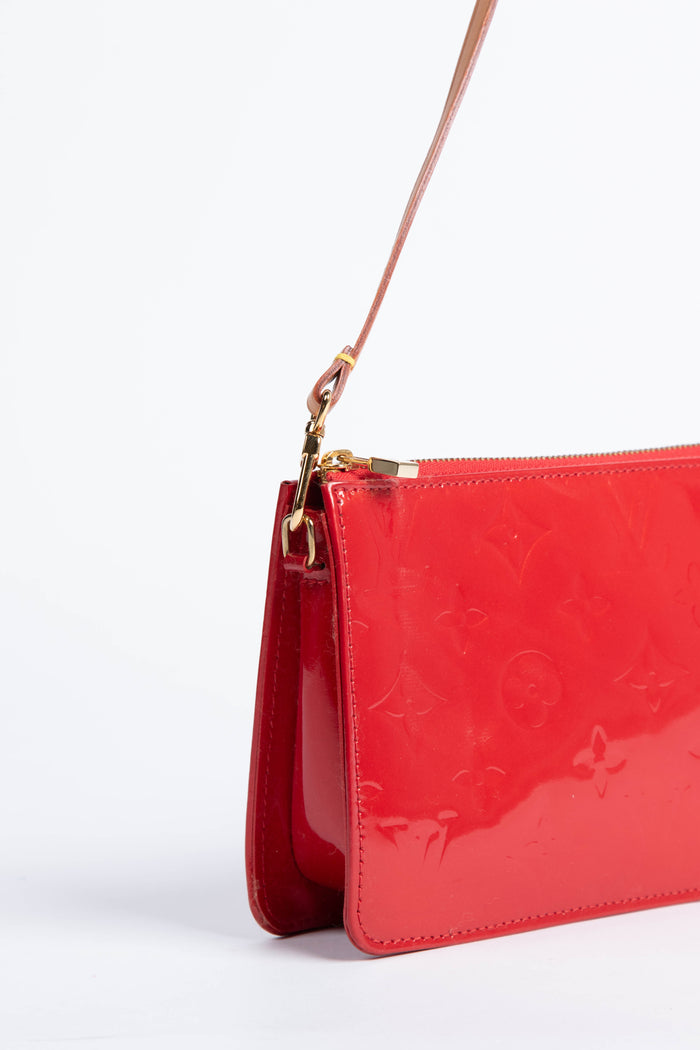 2010s Louis Vuitton Red Lexington Pochette Shoulder Bag