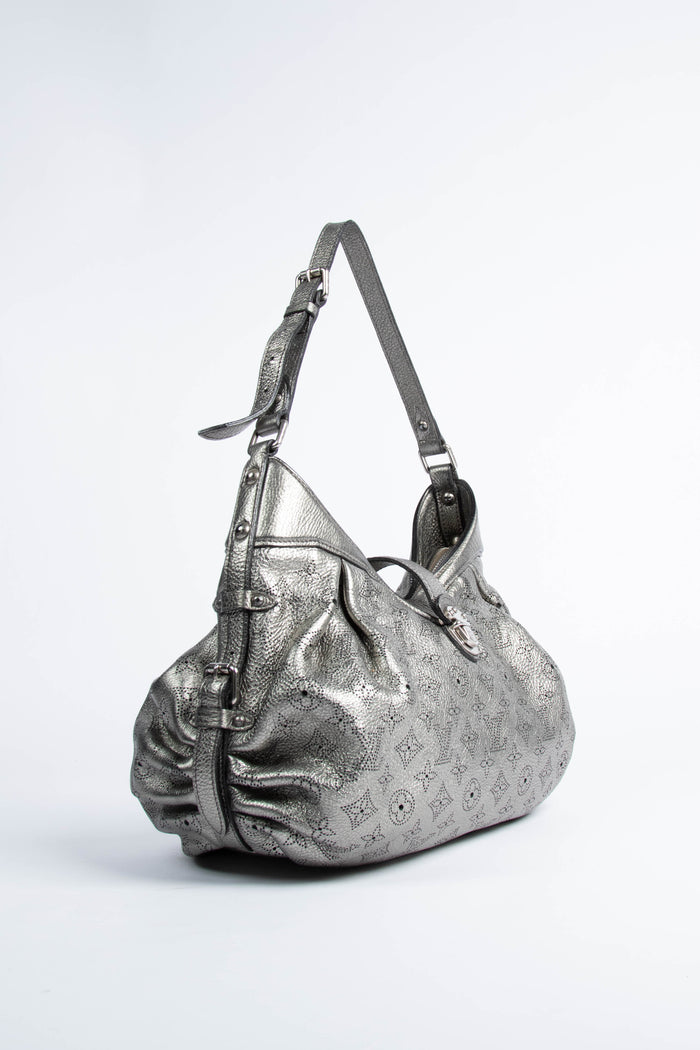 2000s Louis Vuitton Silver Mahina Shoulder Bag