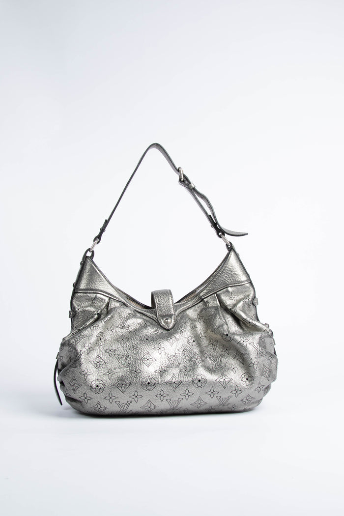 2000s Louis Vuitton Silver Mahina Shoulder Bag