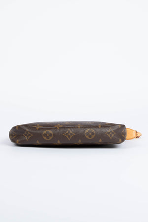 2000s Louis Vuitton Monogram Pochette Accessoires