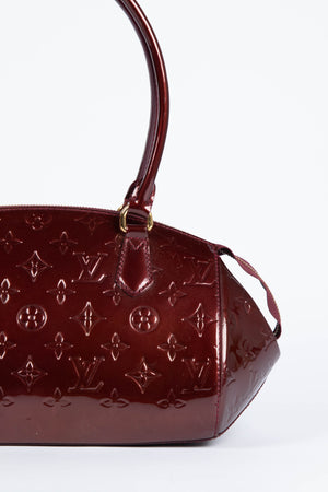 2000s Louis Vuitton Sherwood Oxblood Vernis PM Shoulder Bag