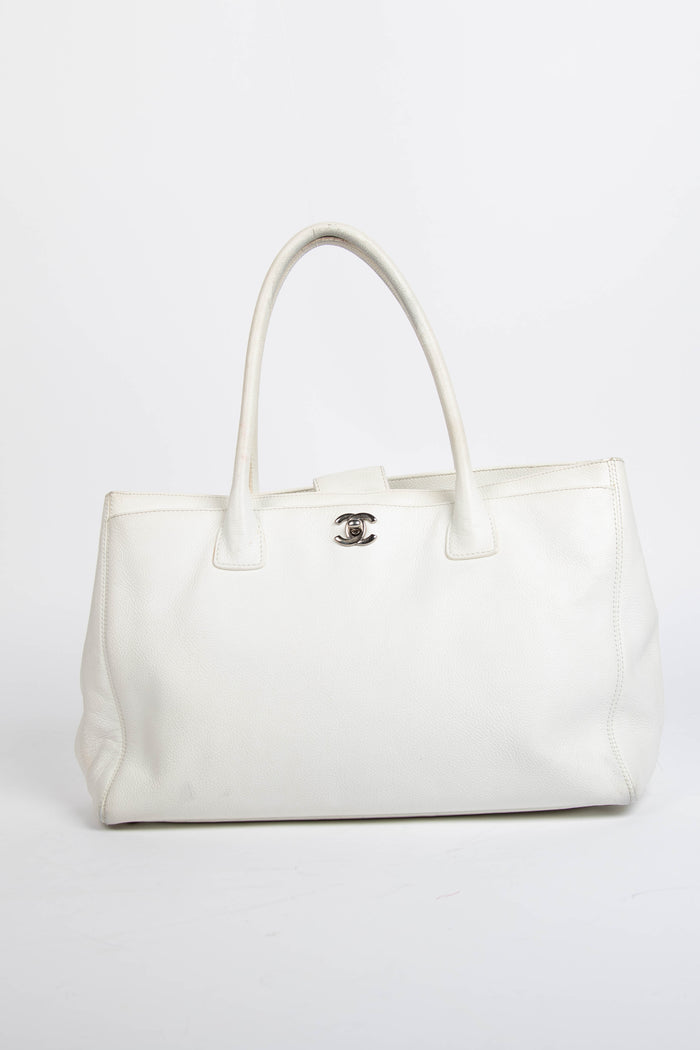2000s Chanel White Leather Cerf Executive Shopper Tote Bag