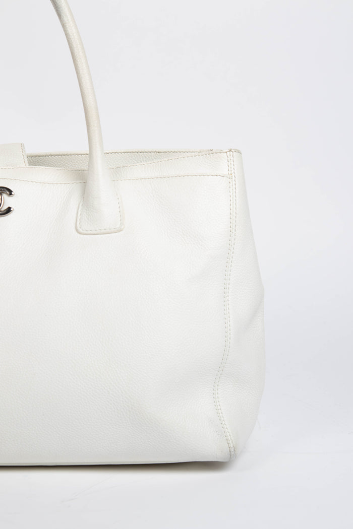 2000s Chanel White Leather Cerf Executive Shopper Tote Bag