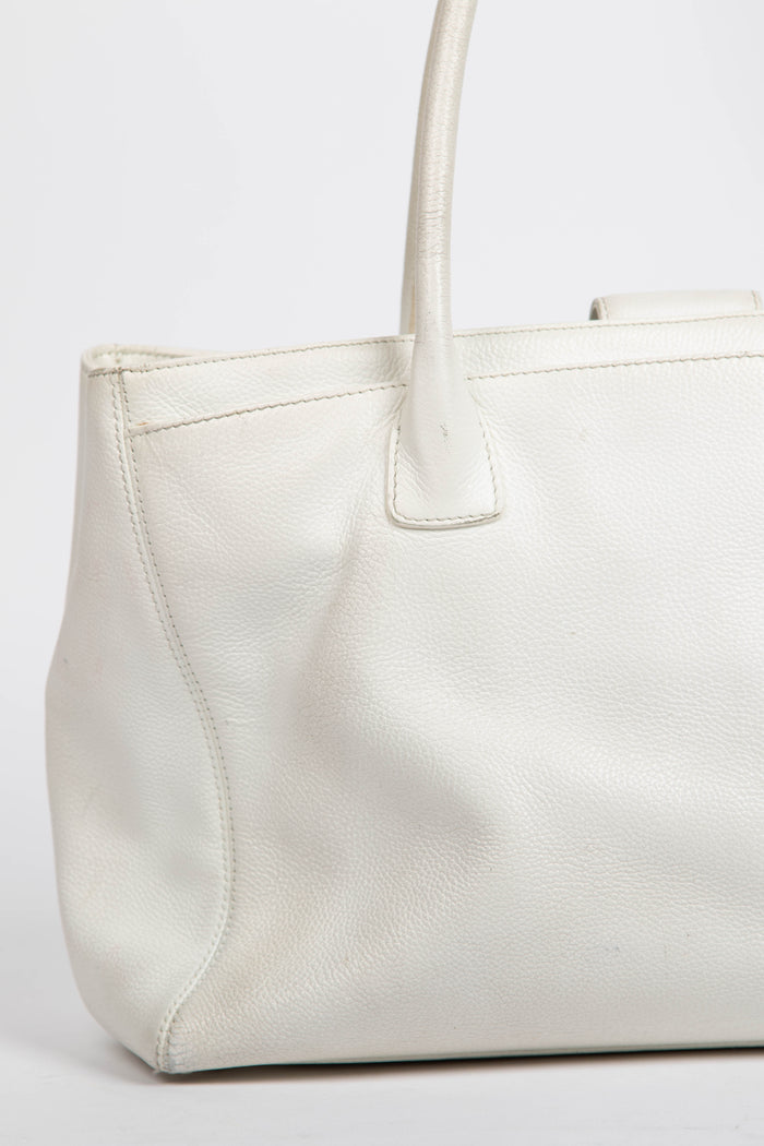 2000s Chanel White Leather Cerf Executive Shopper Tote Bag