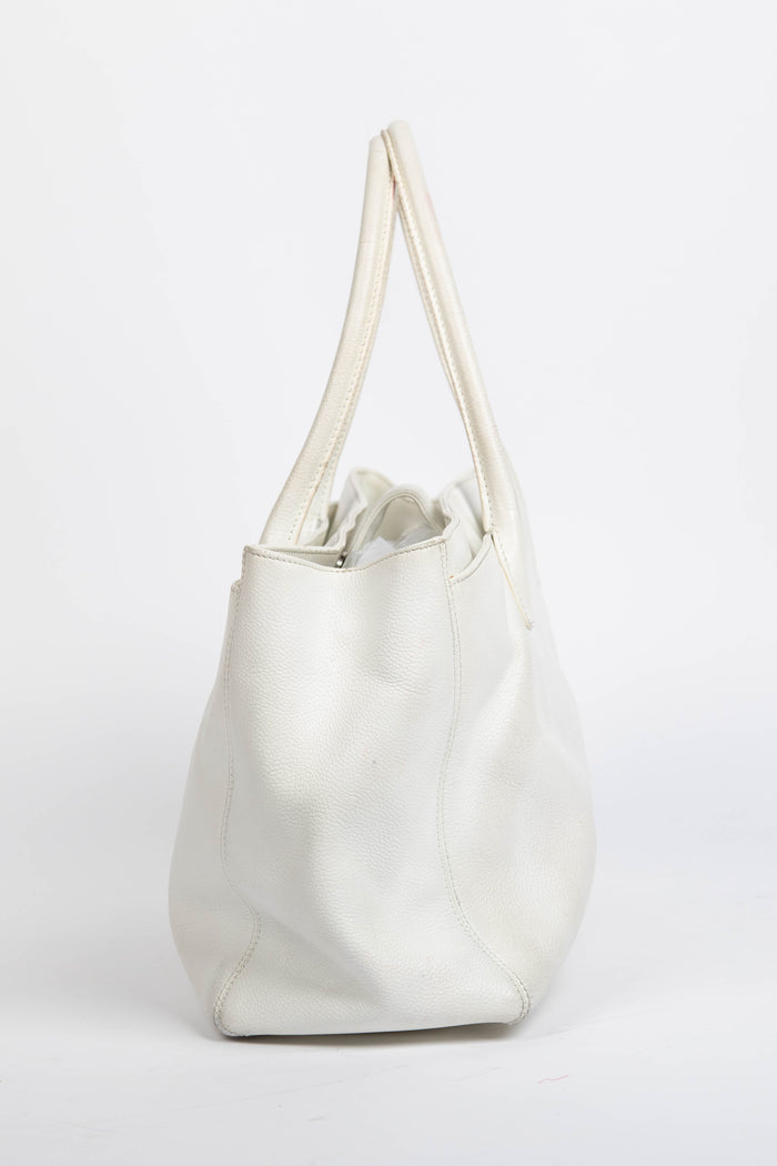 2000s Chanel White Leather Cerf Executive Shopper Tote Bag
