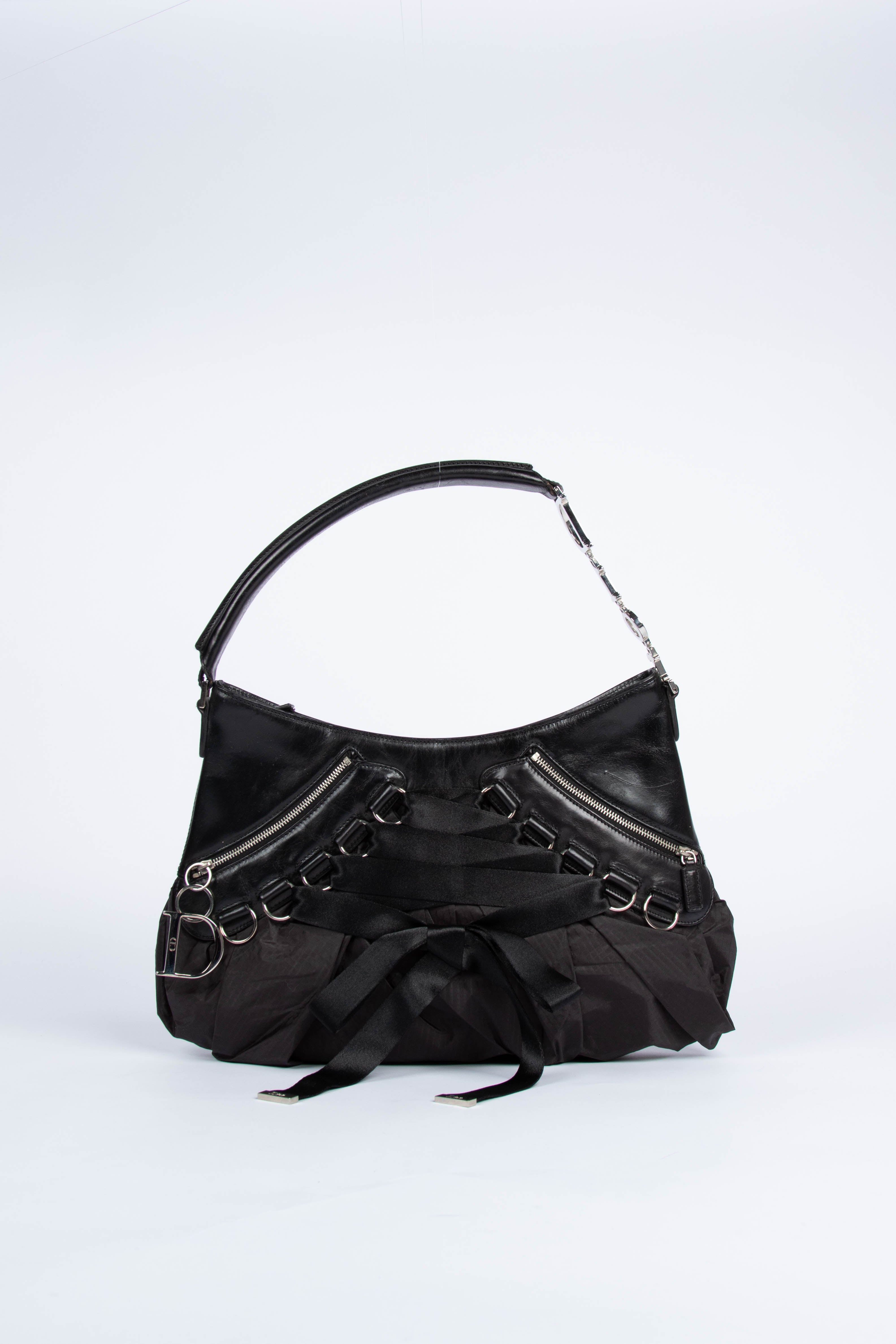 Archive LEATHER SHOULDER BAG BLACK miumiu archive leather hand bag