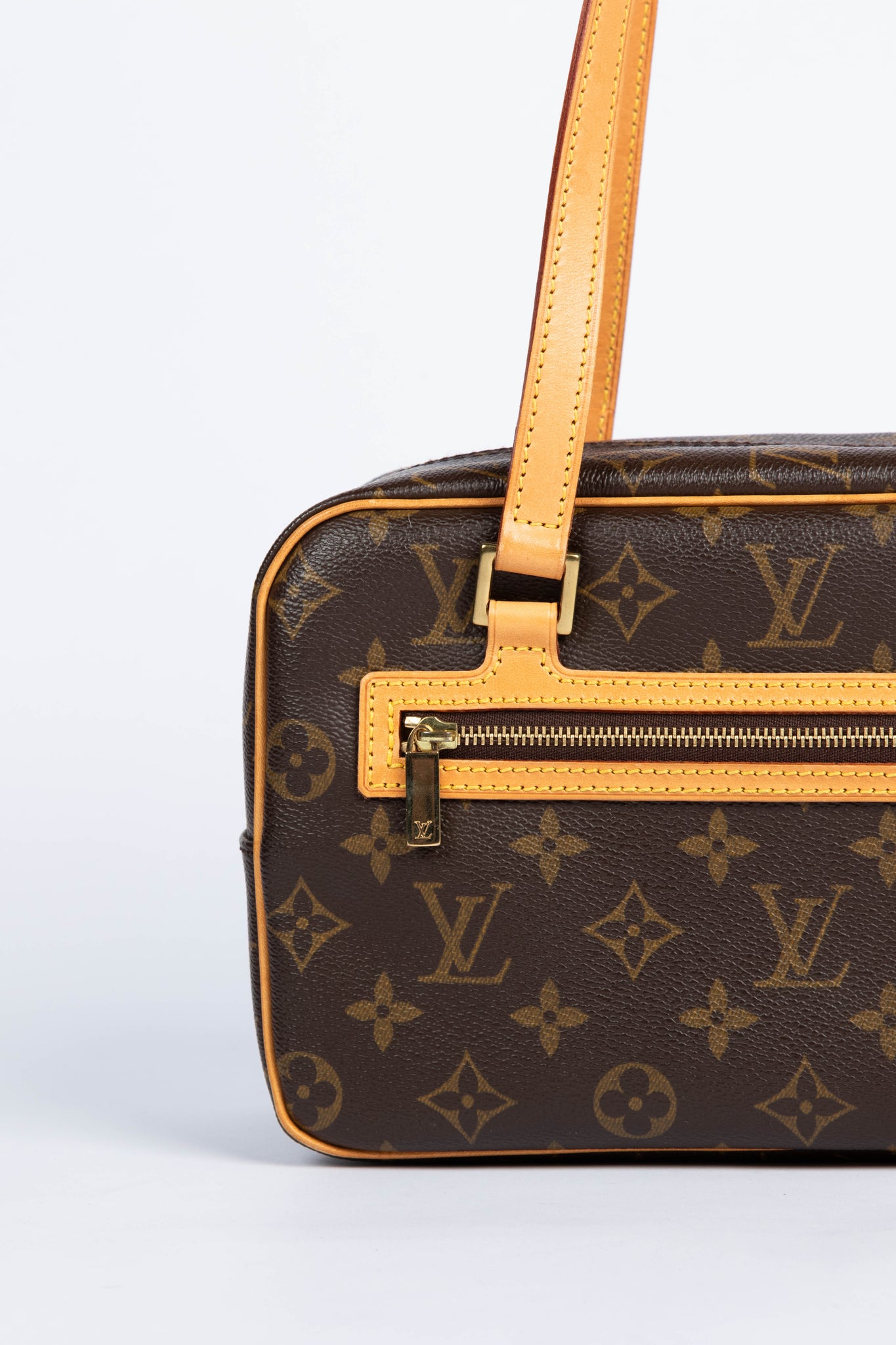 Vintage Louis Vuitton Monogram Cite MM Shoulder Bag