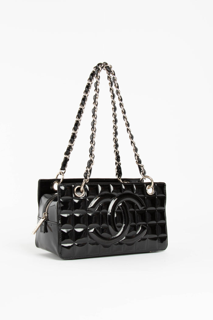 Vintage Chanel Black Patent Chocolate Bar CC Shoulder Bag