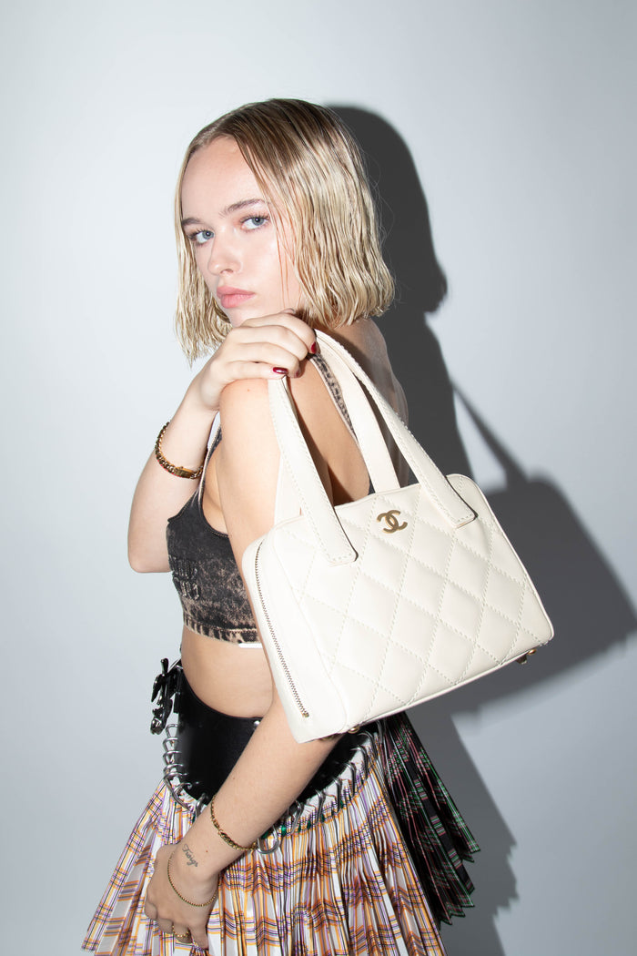 Vintage Chanel Cream Wild Stitch Top Handle Bag