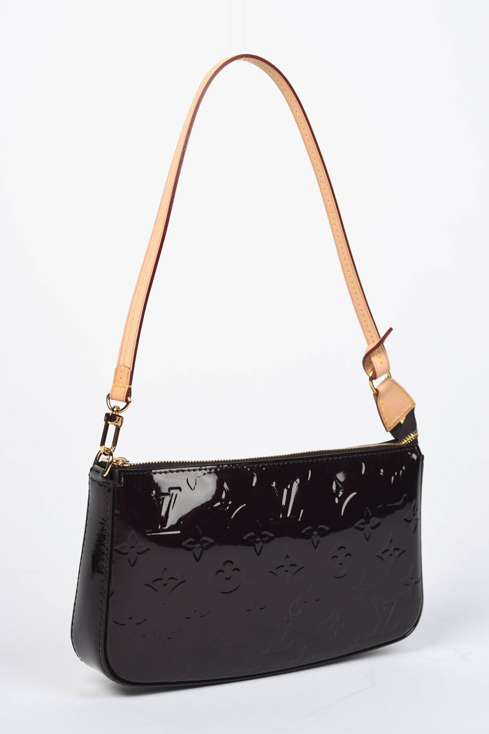 2010s Louis Vuitton Oxblood Monogram Vernis Pochette Accessoires