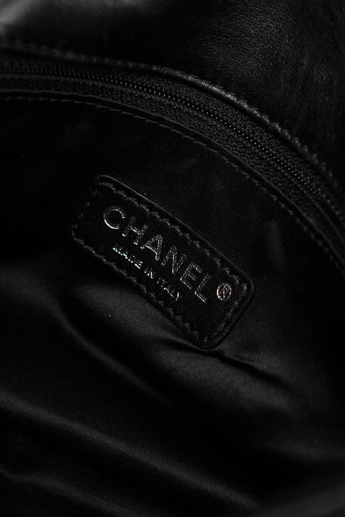 2000s Chanel Black Sequin CC Shoulder Bag