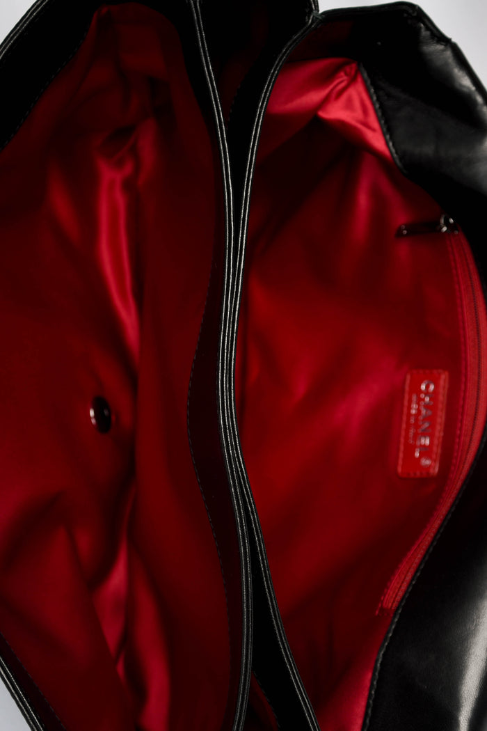 2000s Chanel Black Lambskin Leather Camellia Large Accordion Shoulder Bag