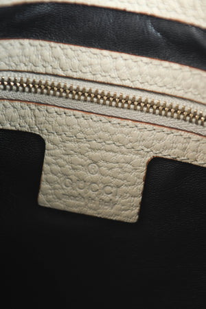 2000s Gucci Cream Grained Leather Jackie Bag