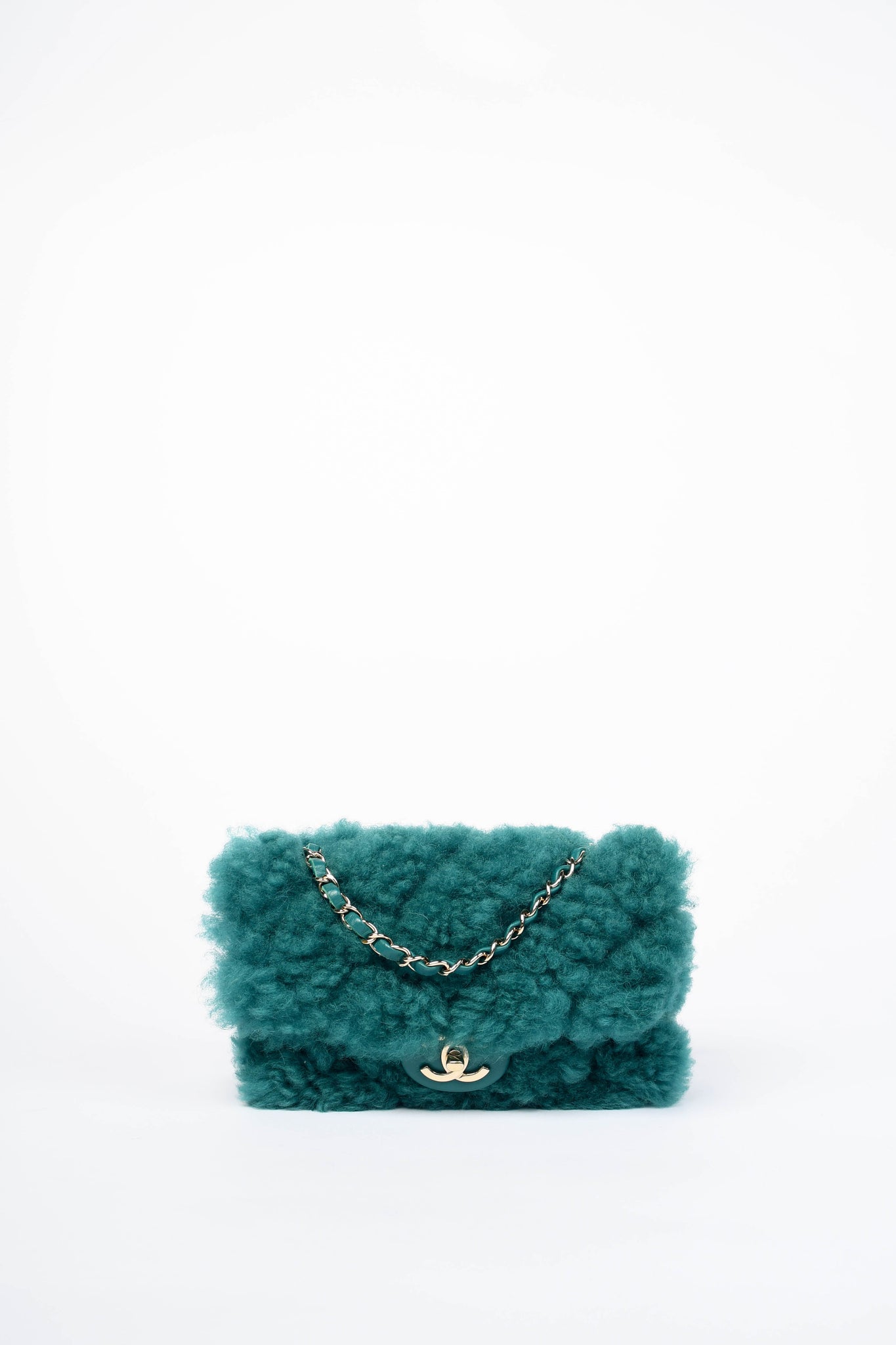 2019 Chanel Green Shearling Single Flap Shoulder Bag – Break Archive