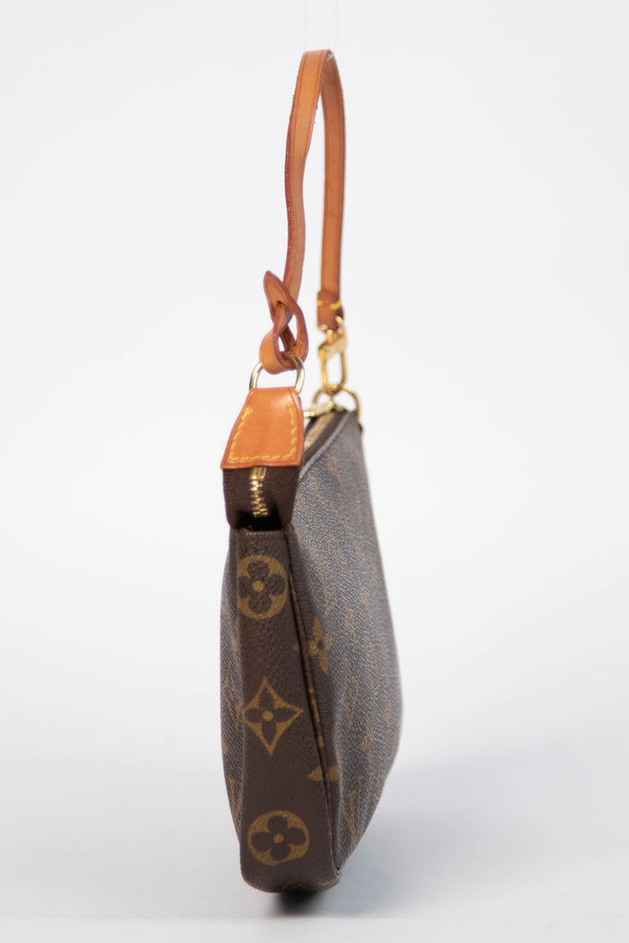 2000s Louis Vuitton Monogram Pochette Accessoires