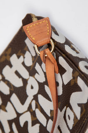 RARE Louis Vuitton x Stephen Sprouse Graffiti Pochette Accessoires