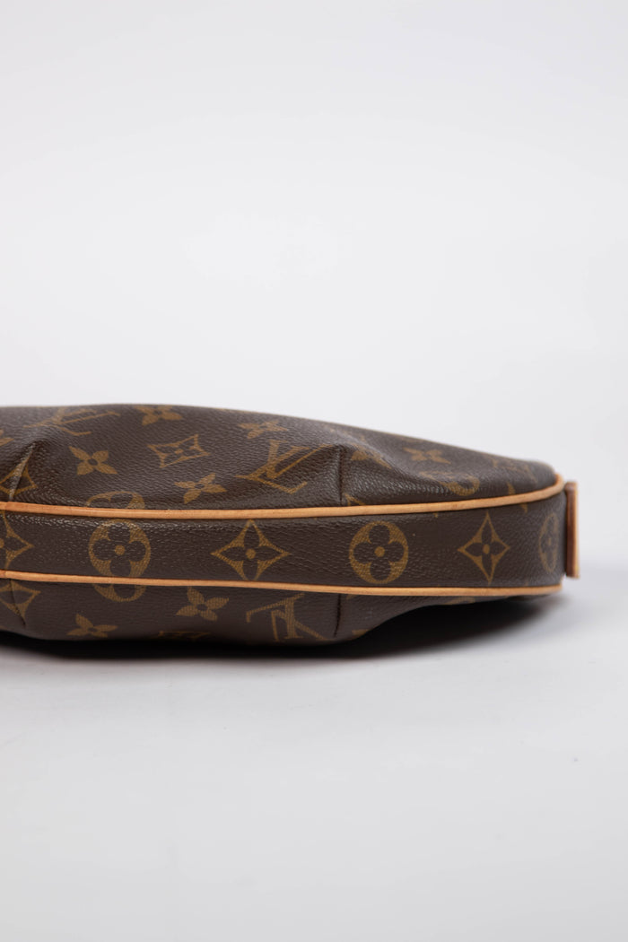 Vintage Louis Vuitton Croissant PM Shoulder Bag