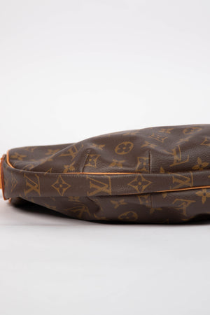Vintage Louis Vuitton Croissant MM Shoulder Bag