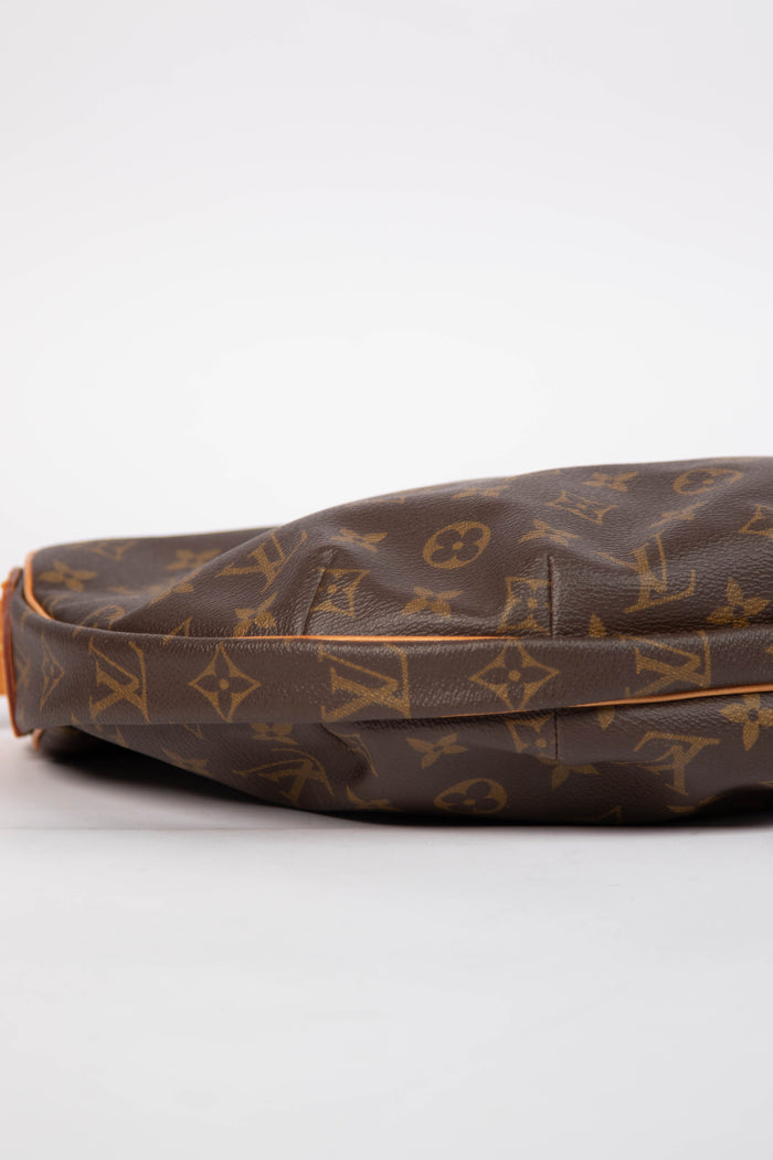 Vintage Louis Vuitton Croissant MM Shoulder Bag