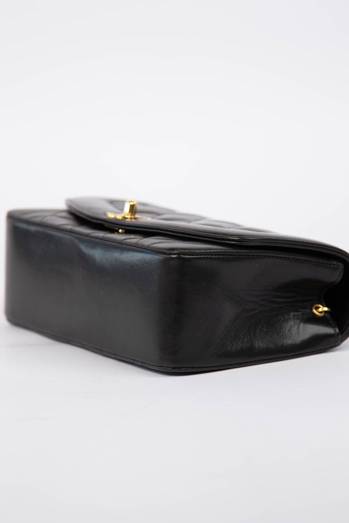 RARE 90s Chanel Black Lambskin Diana Shoulder Bag