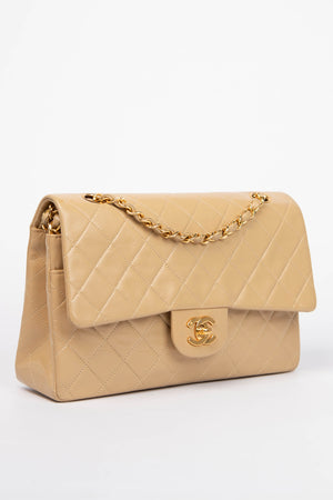 90s Chanel Beige Lambskin Medium Double Flap Shoulder Bag 24k GHW
