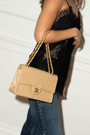 90s Chanel Beige Lambskin Medium Double Flap Shoulder Bag 24k GHW