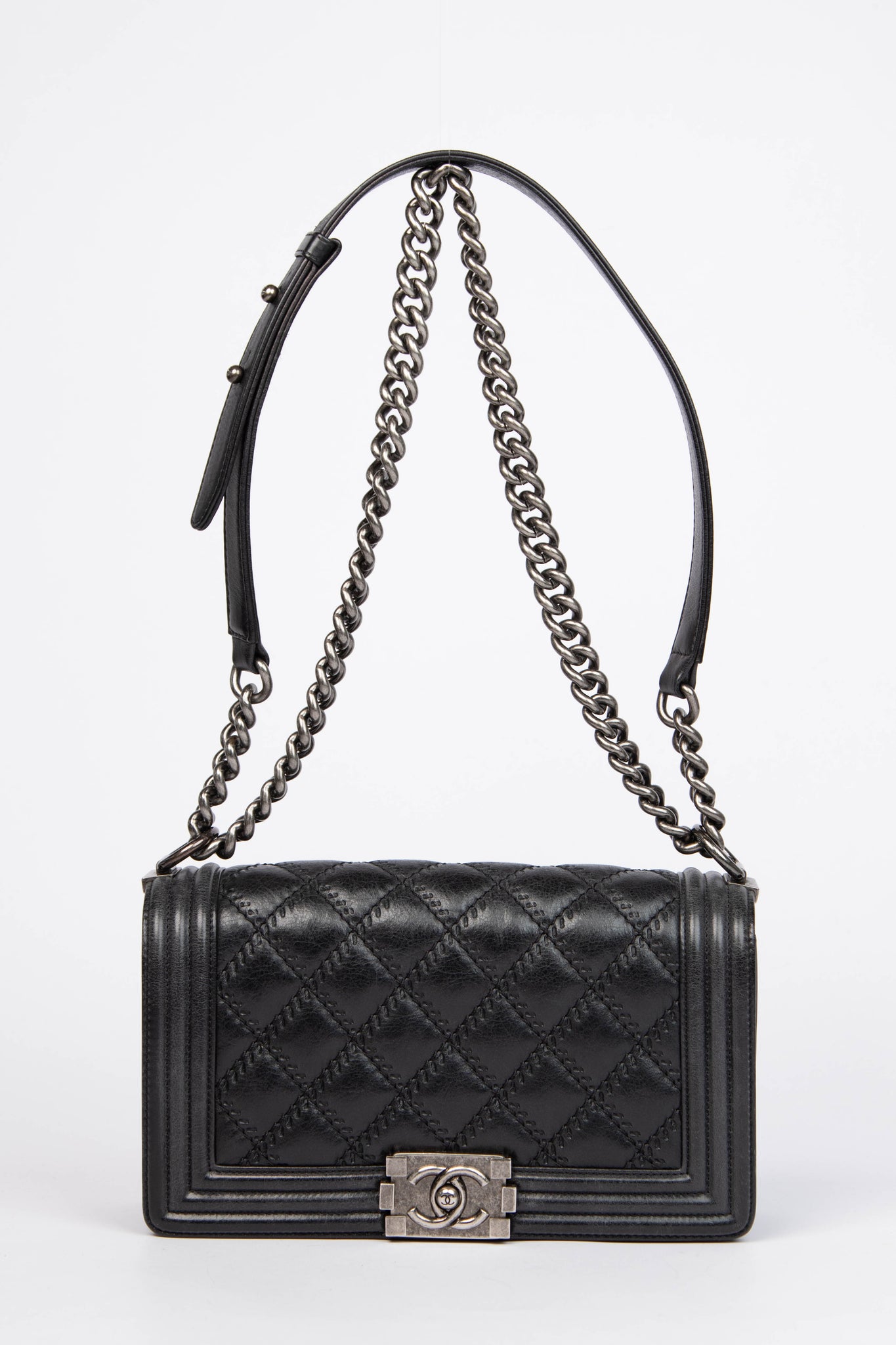 2014 Chanel Black Calfskin Leather Medium Boy Bag