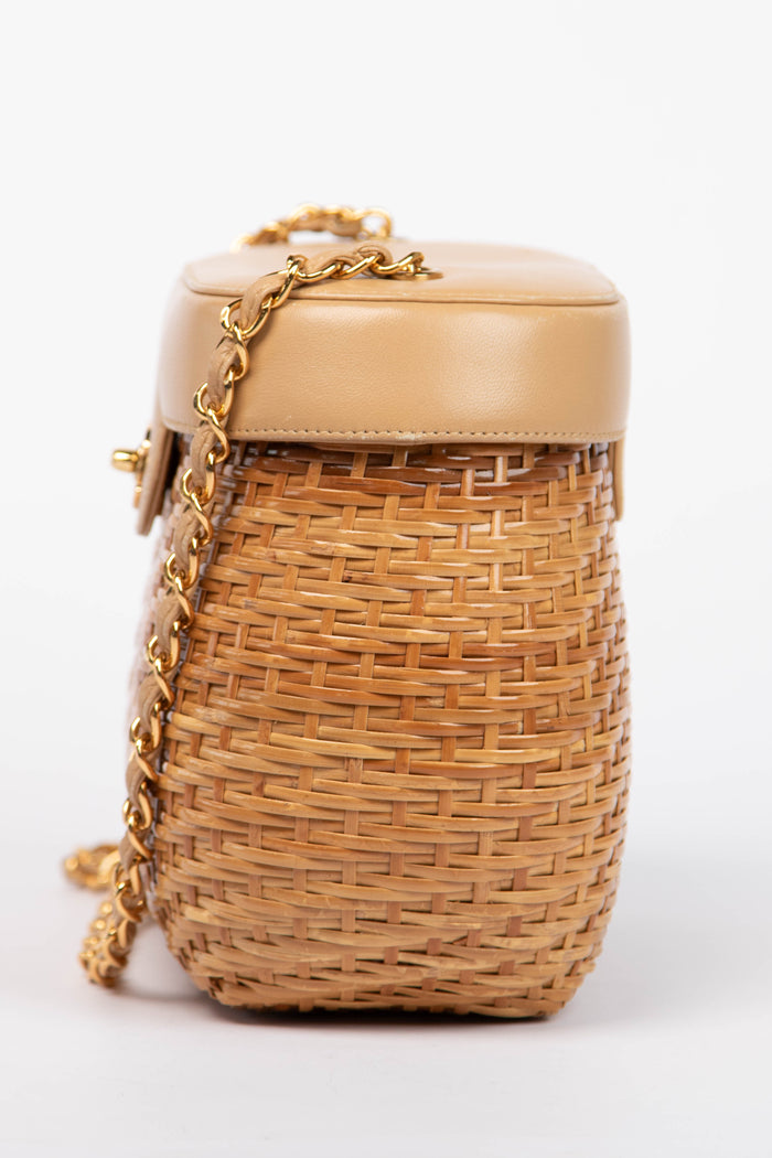 RARE 90s Chanel Beige Leather Basket Crossbody Bag