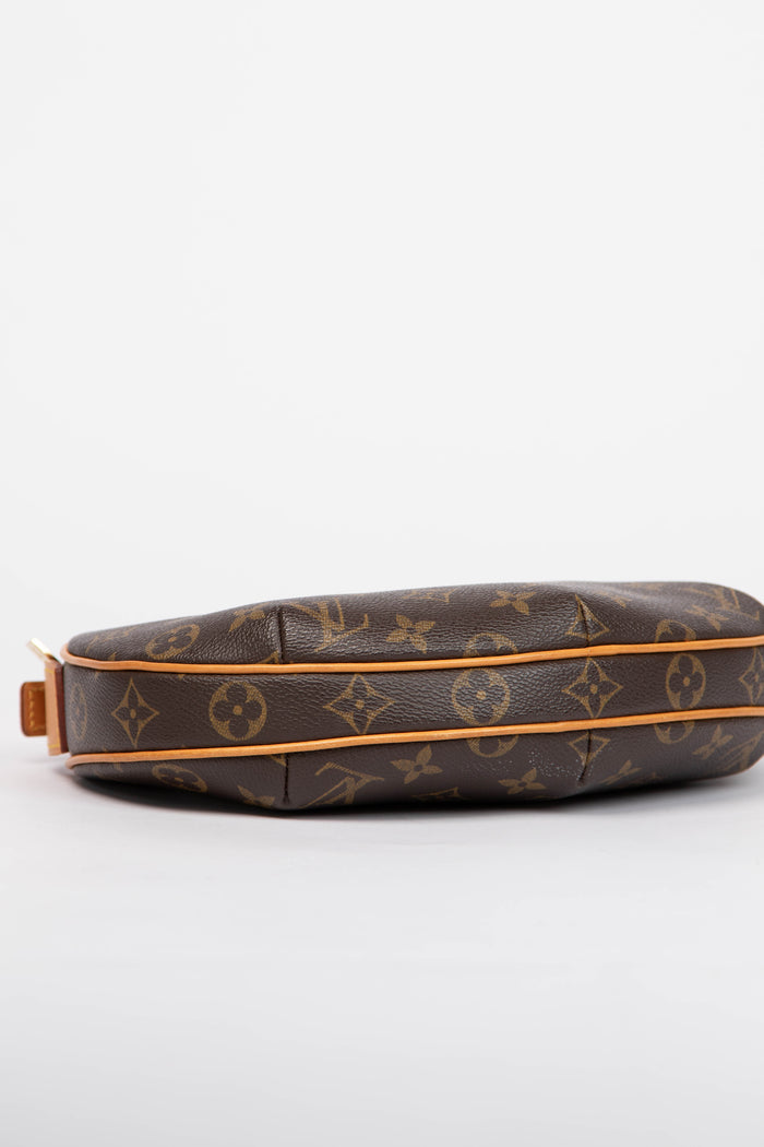 Vintage Louis Vuitton Croissant PM Shoulder Bag