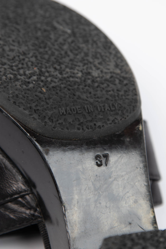 Vintage Chanel Black Quilted Leather CC Clogs (EU 37)