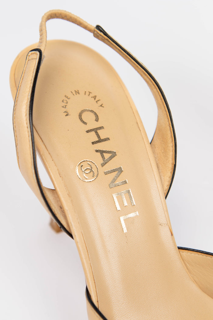 Vintage Chanel Black & Beige Pointed Kitten Heels (EU 36.5)